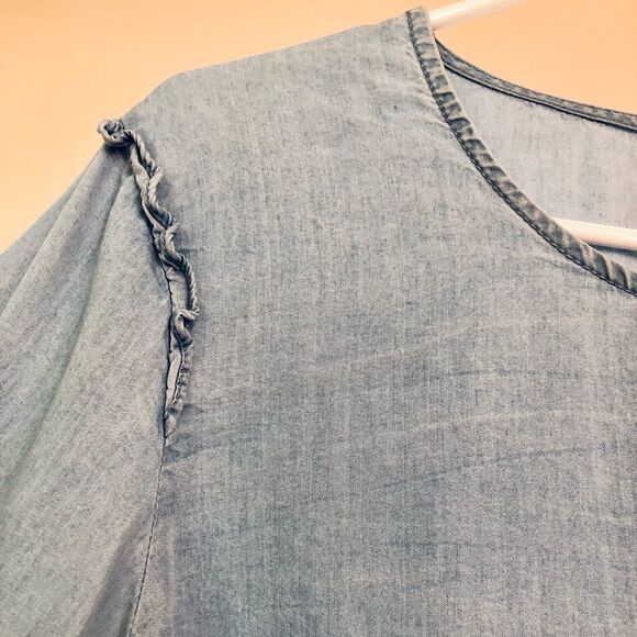 Alexander JORDAN Chambray Blouse w/ Embroidered Flared‎ Sleeves/ Sz L - Picture 2 of 6